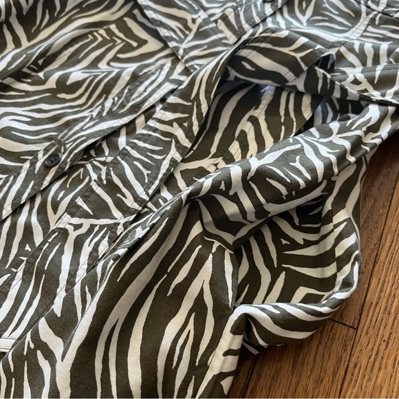 Jones New York Sport Short Sleeve Shirt Dress Belt Animal Stripes Print Pockets - Picture 5 of 9